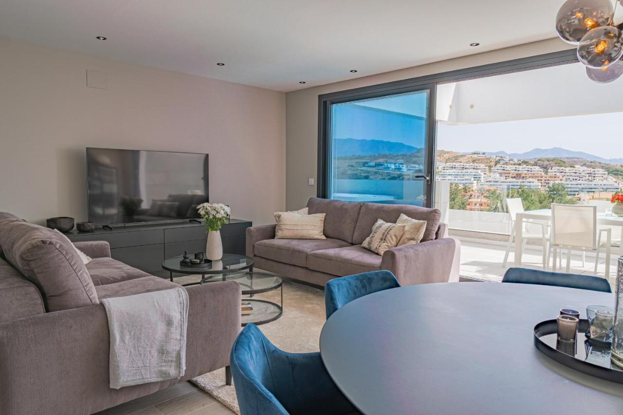 Magnificent Frontline Golf Penthouse In Navigolf La Cala De Mijas Apartment Екстериор снимка